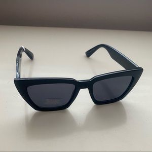 Urban Outfitters Sunglasses